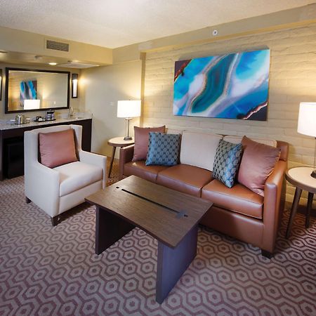 Doubletree Suites By Hilton Tucson-Williams Center Extérieur photo