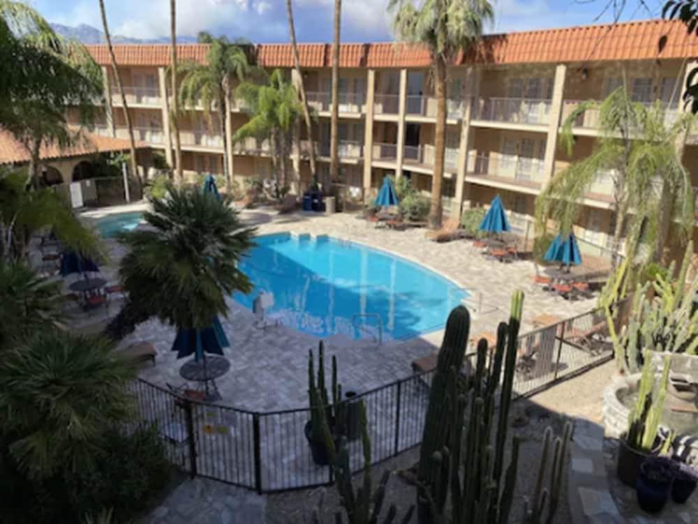 Doubletree Suites By Hilton Tucson-Williams Center Extérieur photo