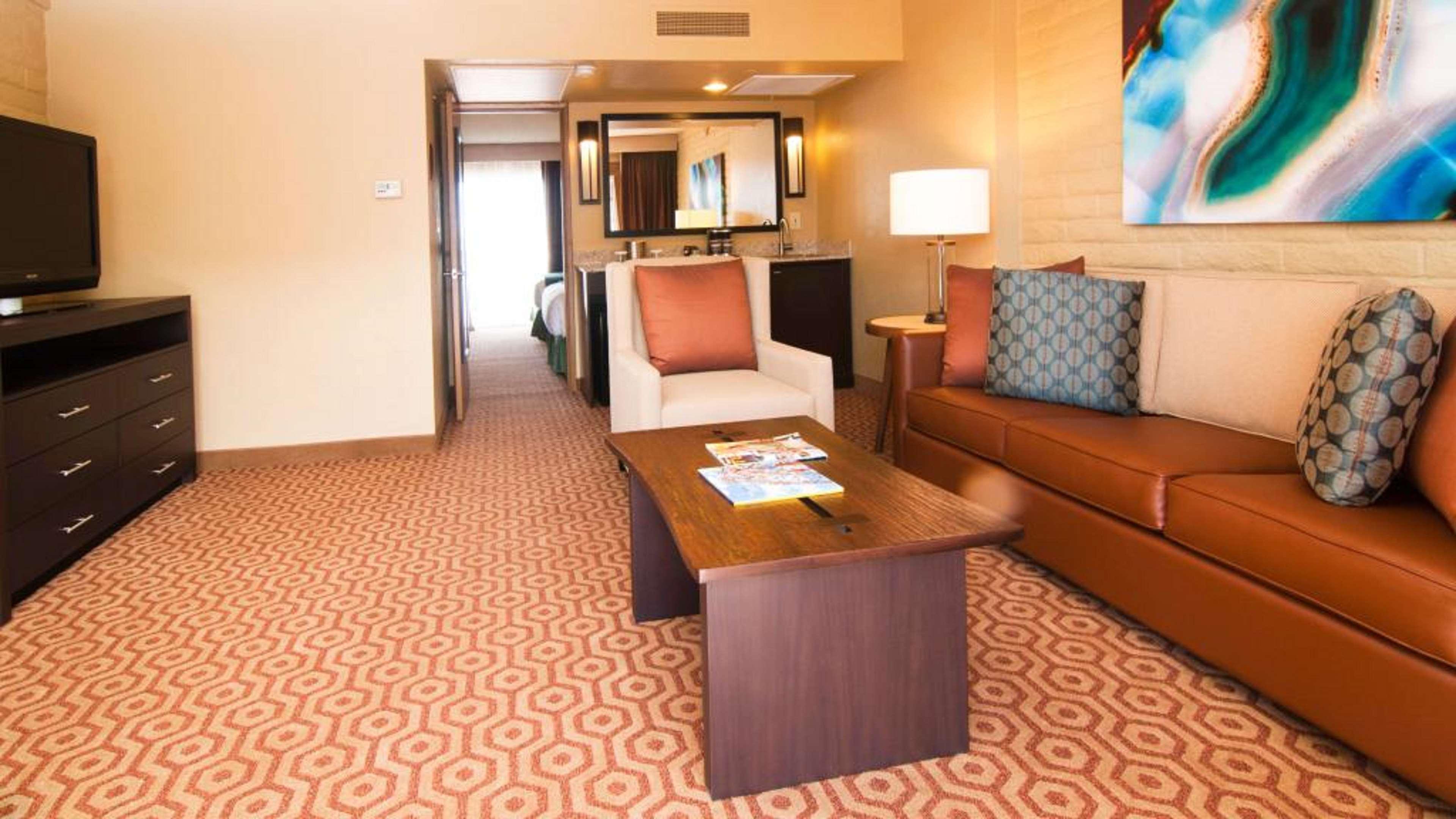 Doubletree Suites By Hilton Tucson-Williams Center Extérieur photo