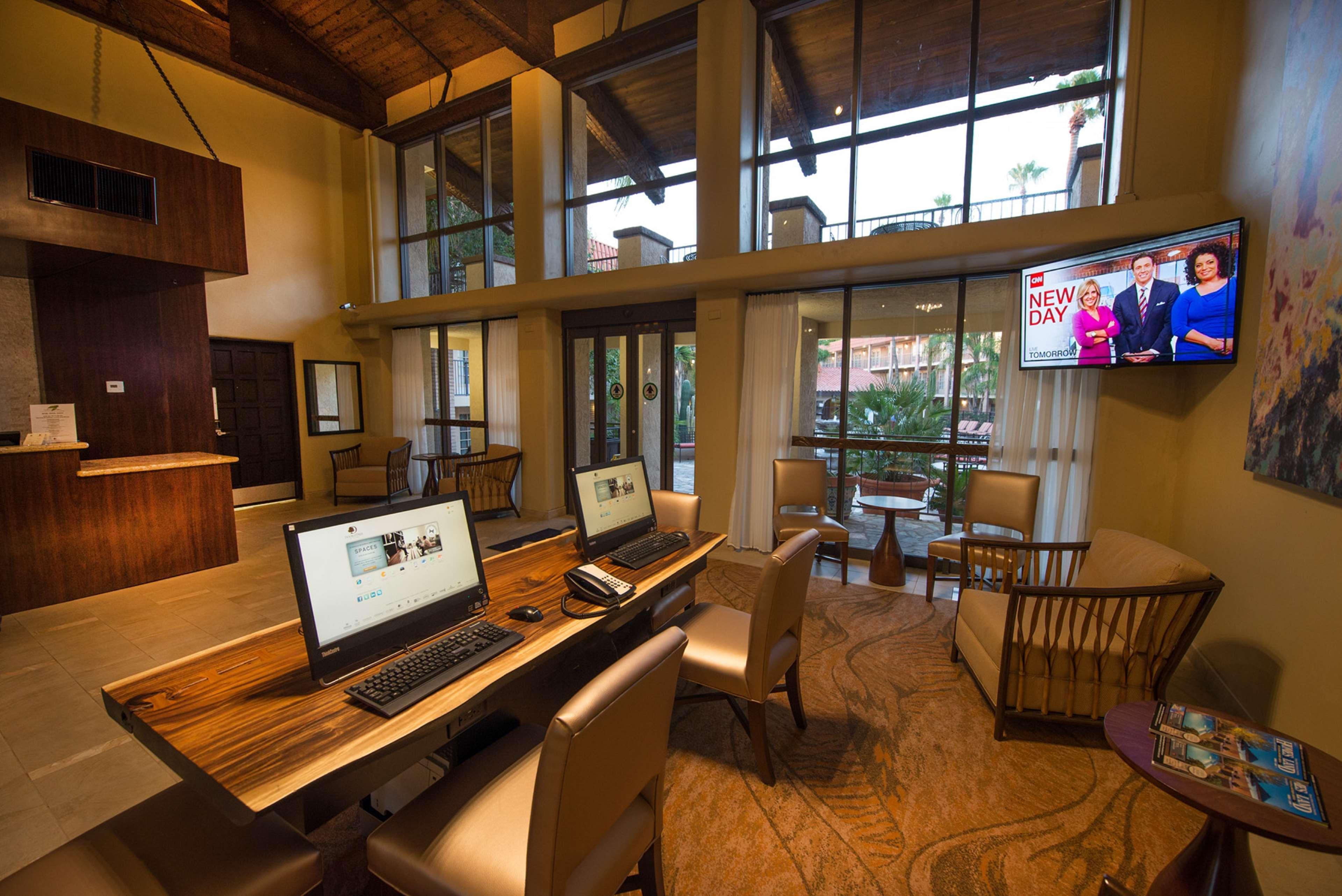 Doubletree Suites By Hilton Tucson-Williams Center Extérieur photo