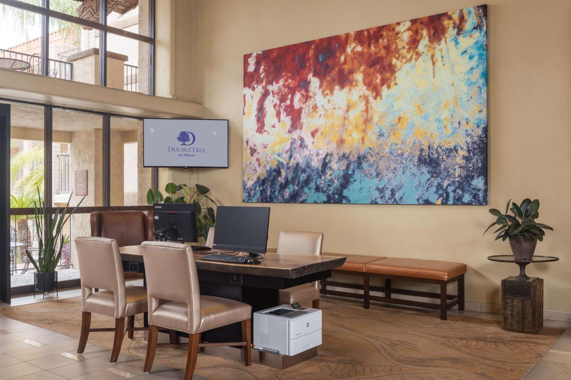 Doubletree Suites By Hilton Tucson-Williams Center Extérieur photo