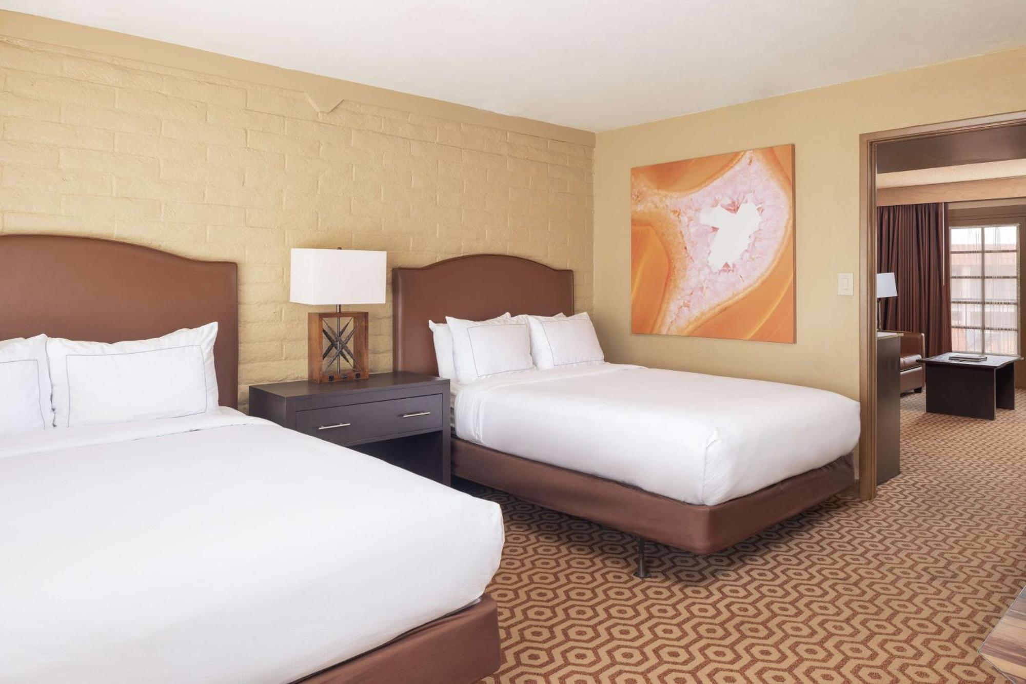 Doubletree Suites By Hilton Tucson-Williams Center Extérieur photo