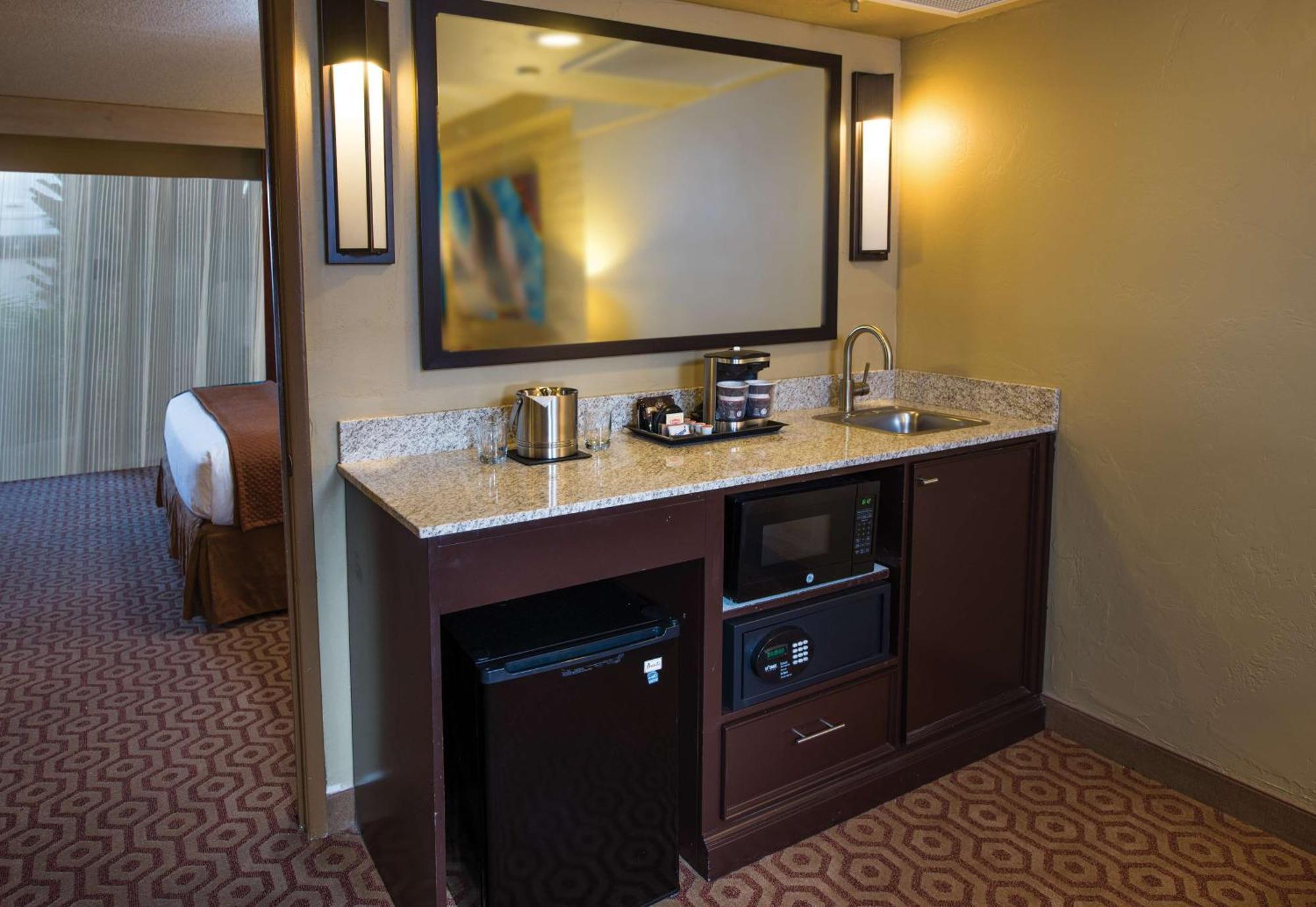 Doubletree Suites By Hilton Tucson-Williams Center Extérieur photo